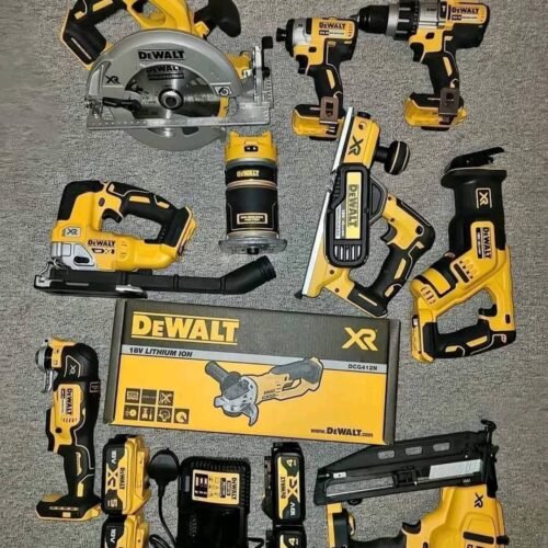 FB_IMG_1759914233333 Dewalt combo kit